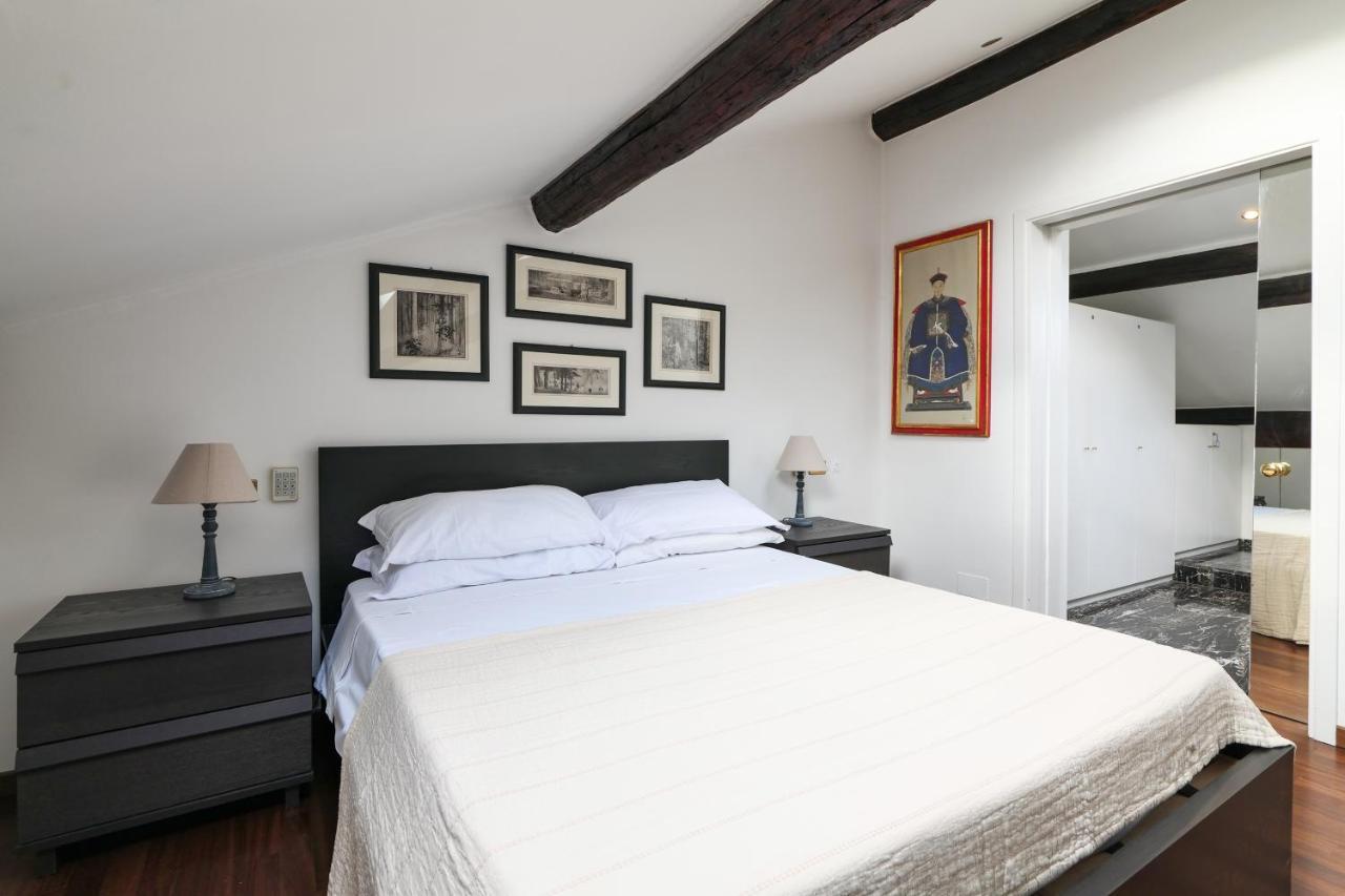 Elegant P.venezia Attic Apartamento Milán